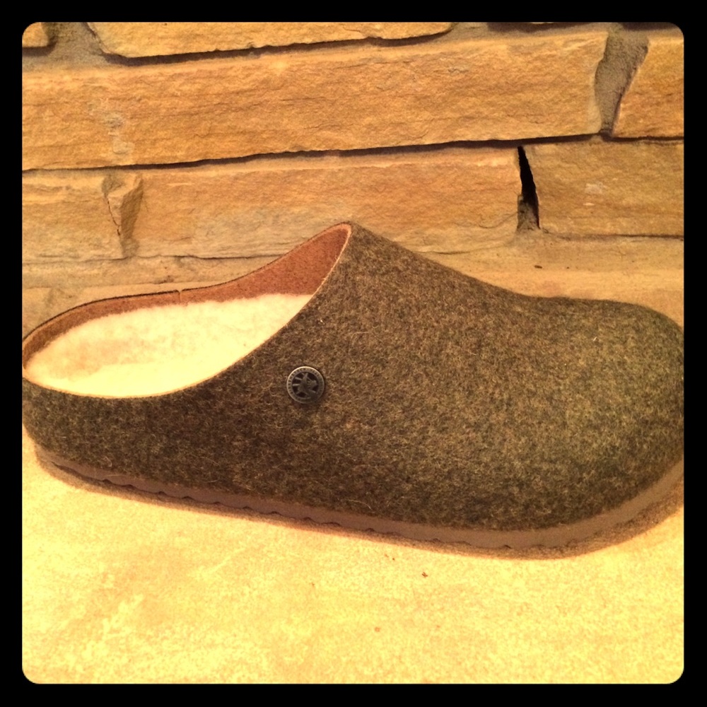 Birkenstock clogs. NWTO